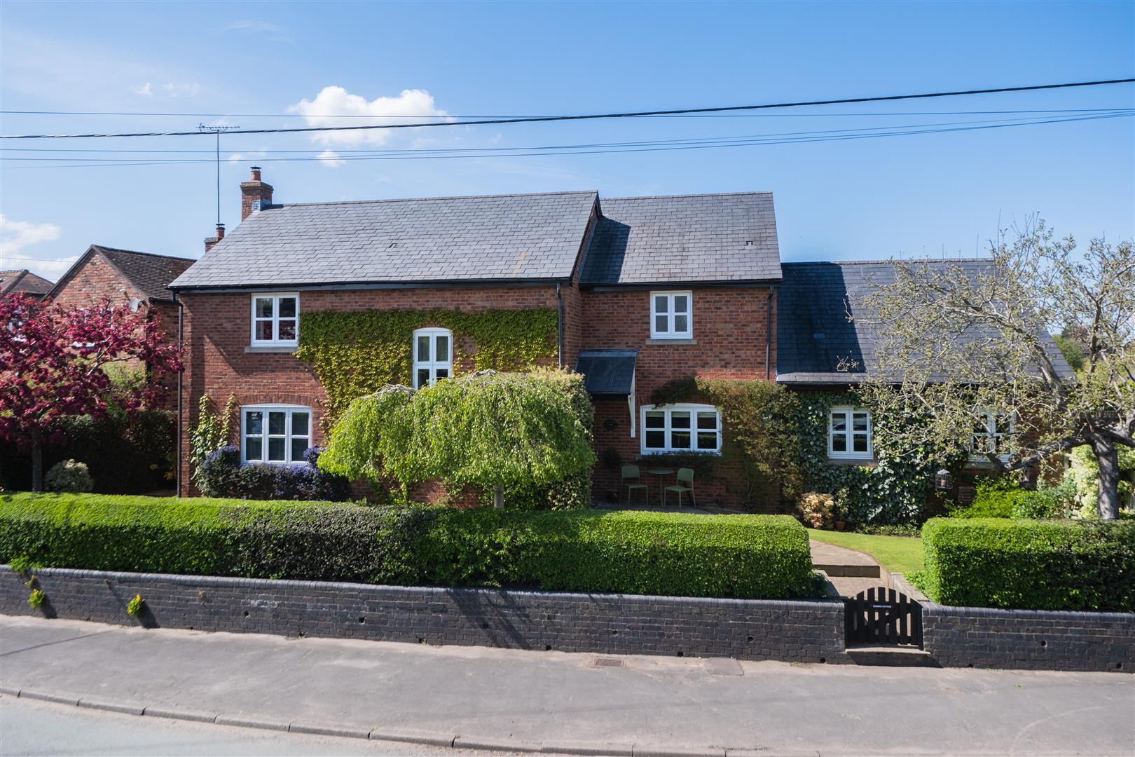 4 bedroom Detached House for Sale in Bunbury